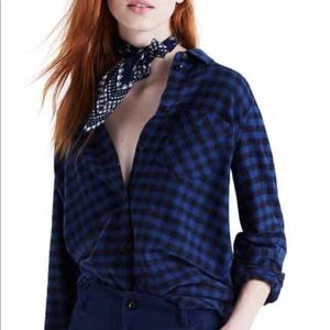 Madewell Blue Buffalo Slim Tomboy Button Down
